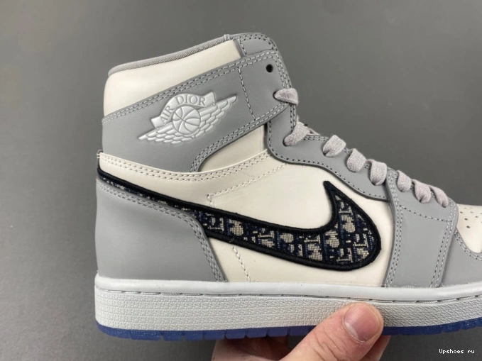 x High Air   Jordan 1 Dior CN8607-002 0513